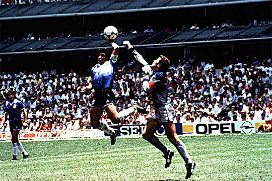 -maradona-la-mano-de-dios.jpg