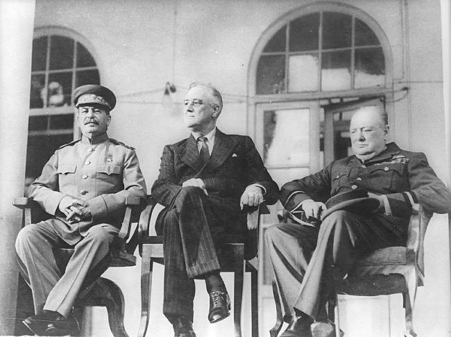 -2s1943_teheran_big-three-conference.jpg