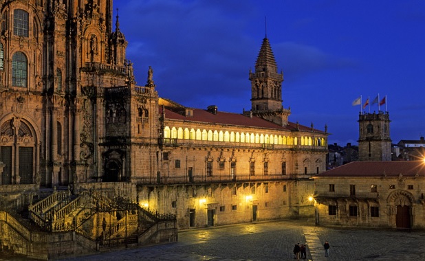 Censo de Gallegos-galicia-catedral.jpg